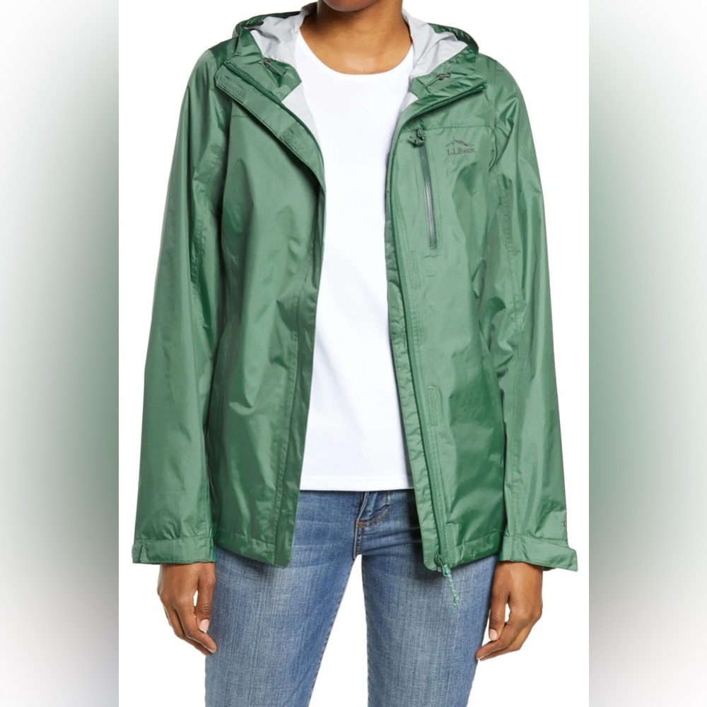 L.L. BEAN || Women's Trail Utility Raincoat Jacket in Forest Green. Sz. 1X Plus